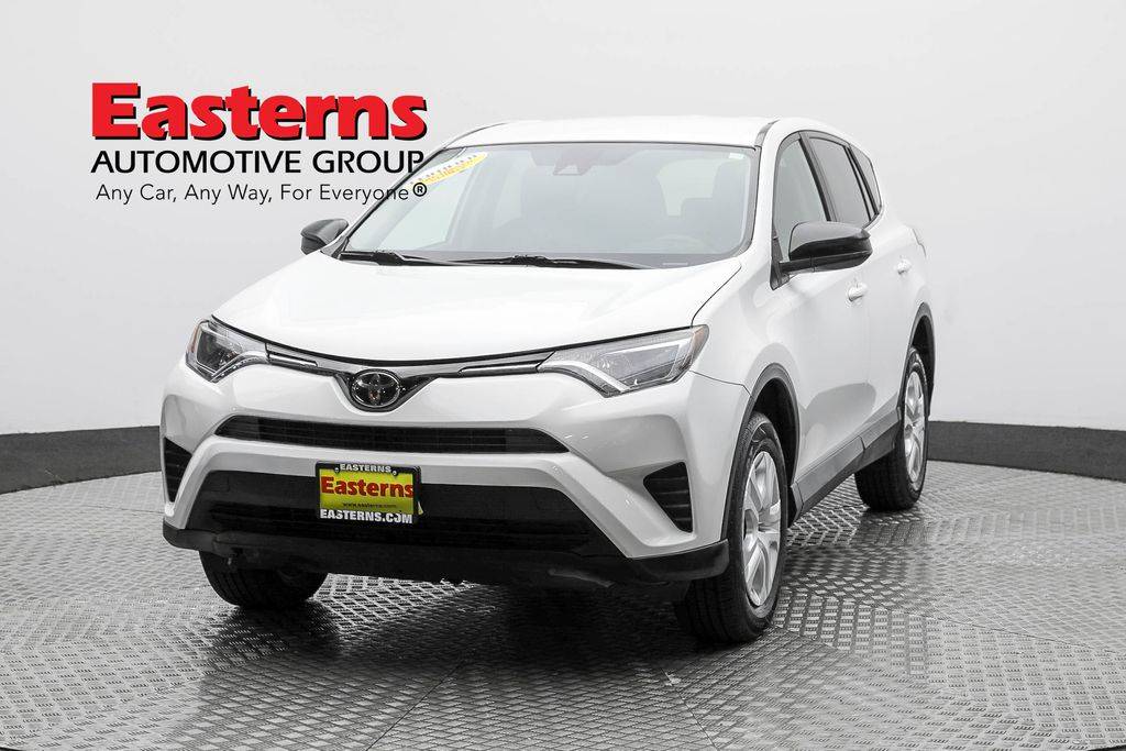 2018 Toyota RAV4 LE — SUV — 42,260 mi — Sterling, VA