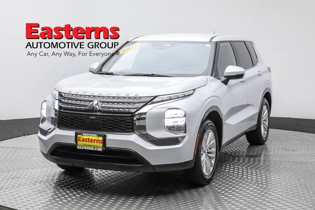 2022 Mitsubishi Outlander ES — SUV — 59,534 mi — Sterling, VA