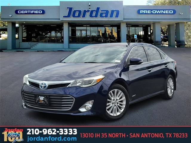 2013 Toyota Avalon Hybrid Limited — Sedan — 137,798 mi — San Antonio, TX