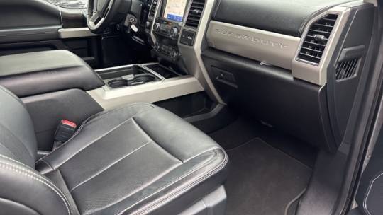 2020 Ford Super Duty F-250 Lariat — Pickup Truck — 58,917 mi — San Antonio, TX