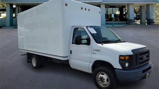 2015 Ford Econoline Commercial Cutaway E-350 — Chassis Cab Truck — 60,189 mi — San Antonio, TX