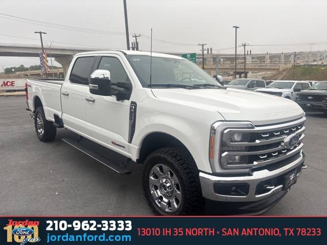 2023 Ford Super Duty F-350 LARIAT — Pickup Truck — 51,001 mi — San Antonio, TX