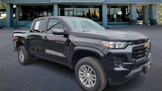 2024 Chevrolet Colorado LT — Pickup Truck — 6,420 mi — San Antonio, TX