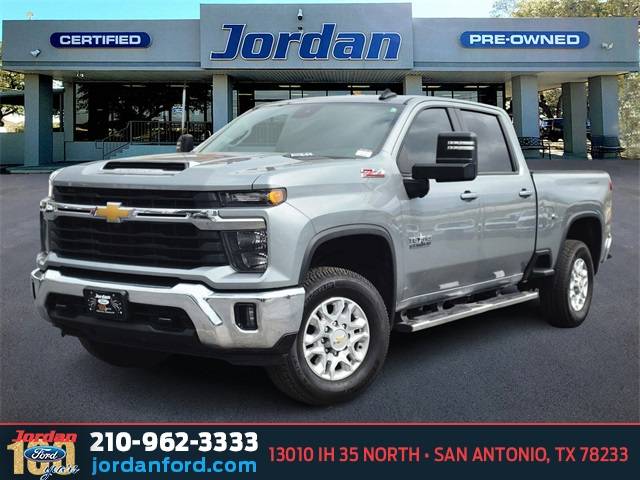 2024 Chevrolet Silverado 2500HD LT — Pickup Truck — 30,229 mi — San Antonio, TX