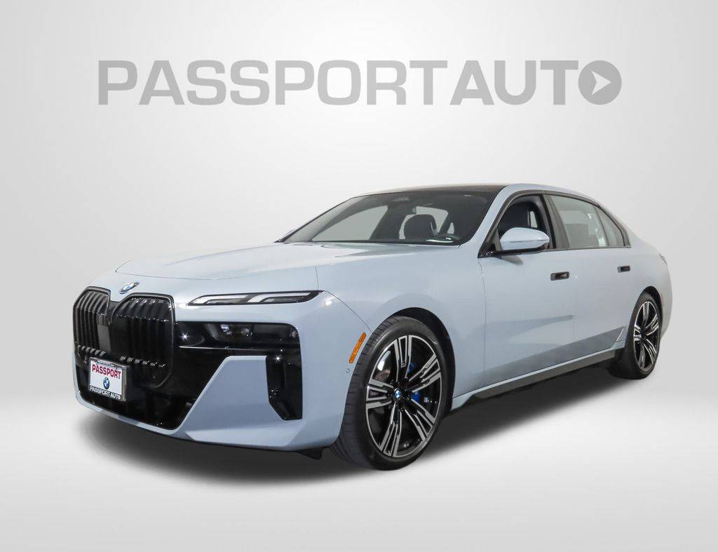 2025 BMW i7 xDrive60 — Sedan — 75 mi — Marlow Heights, MD