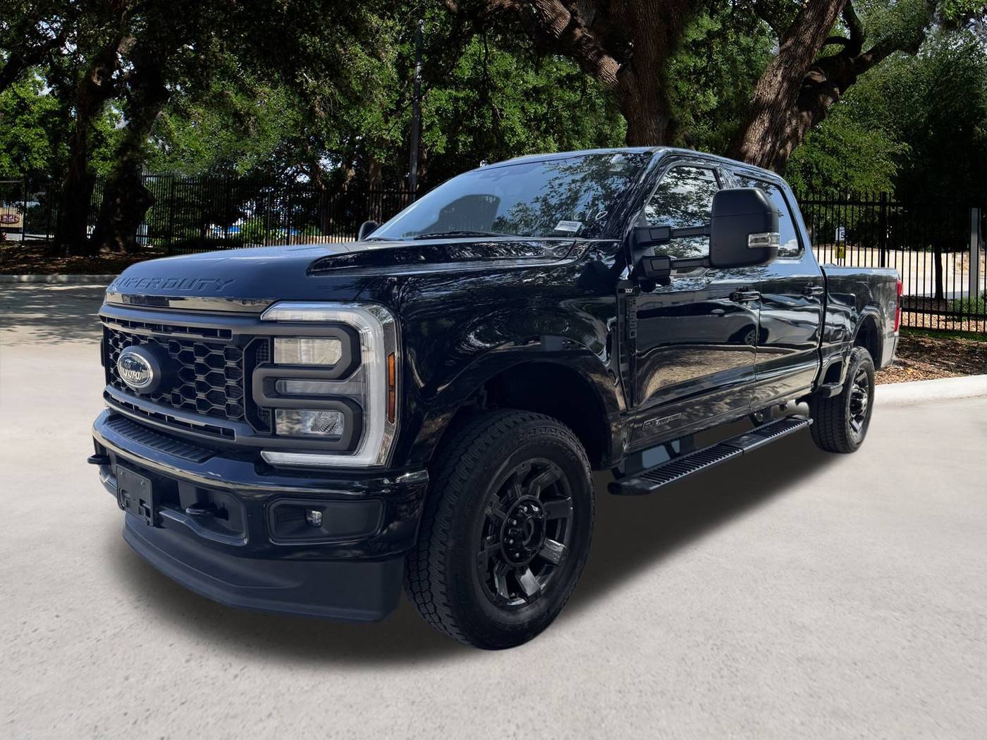 2024 Ford Super Duty F-250 XLT — Pickup Truck — 21,100 mi — San Antonio, TX