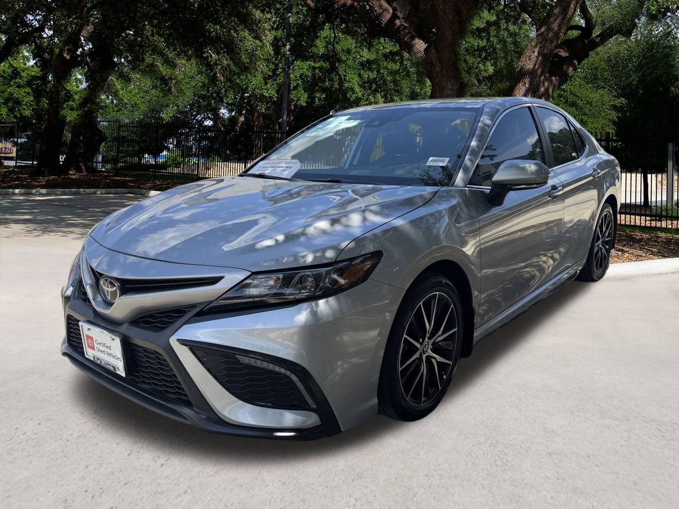 2024 Toyota Camry SE — Sedan — 24,860 mi — San Antonio, TX