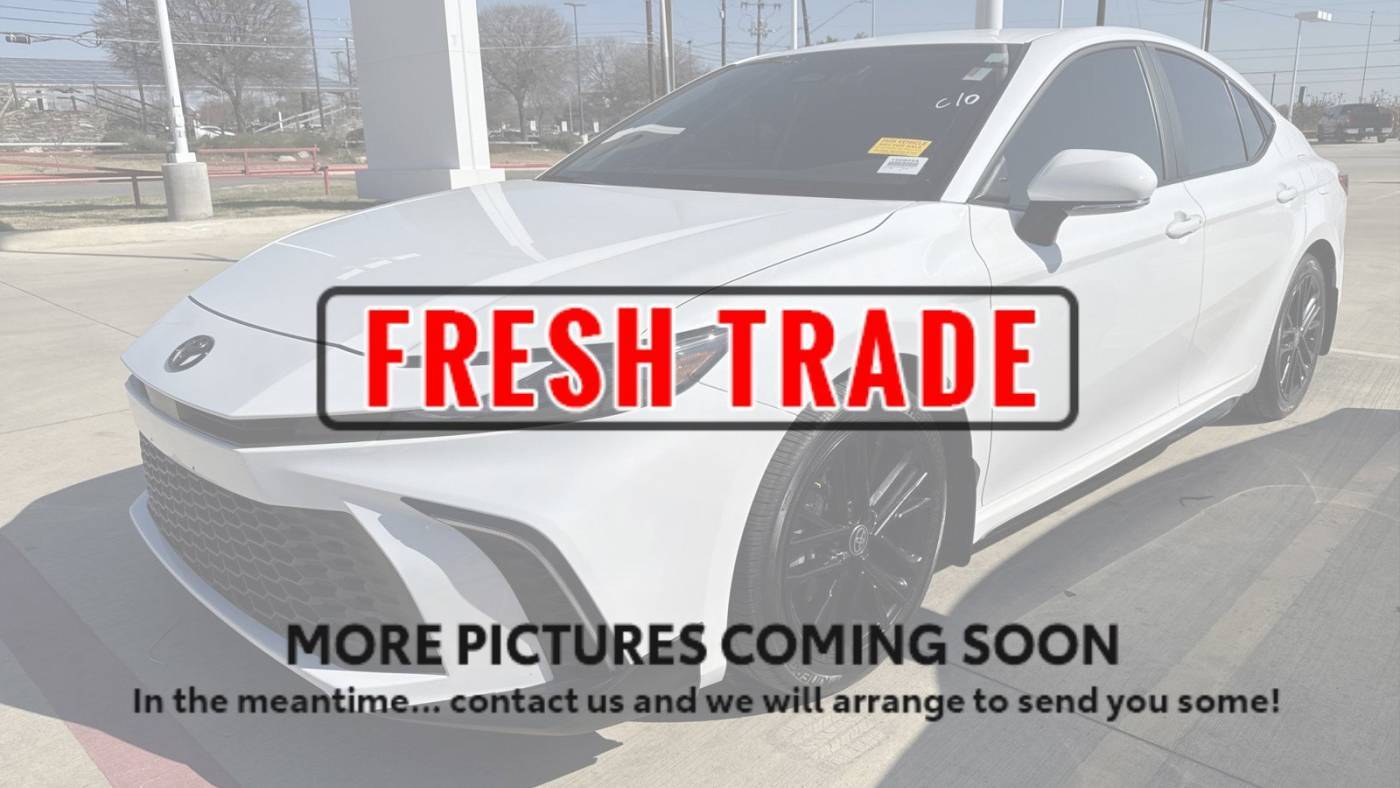 2025 Toyota Camry SE — Sedan — 12,272 mi — San Antonio, TX
