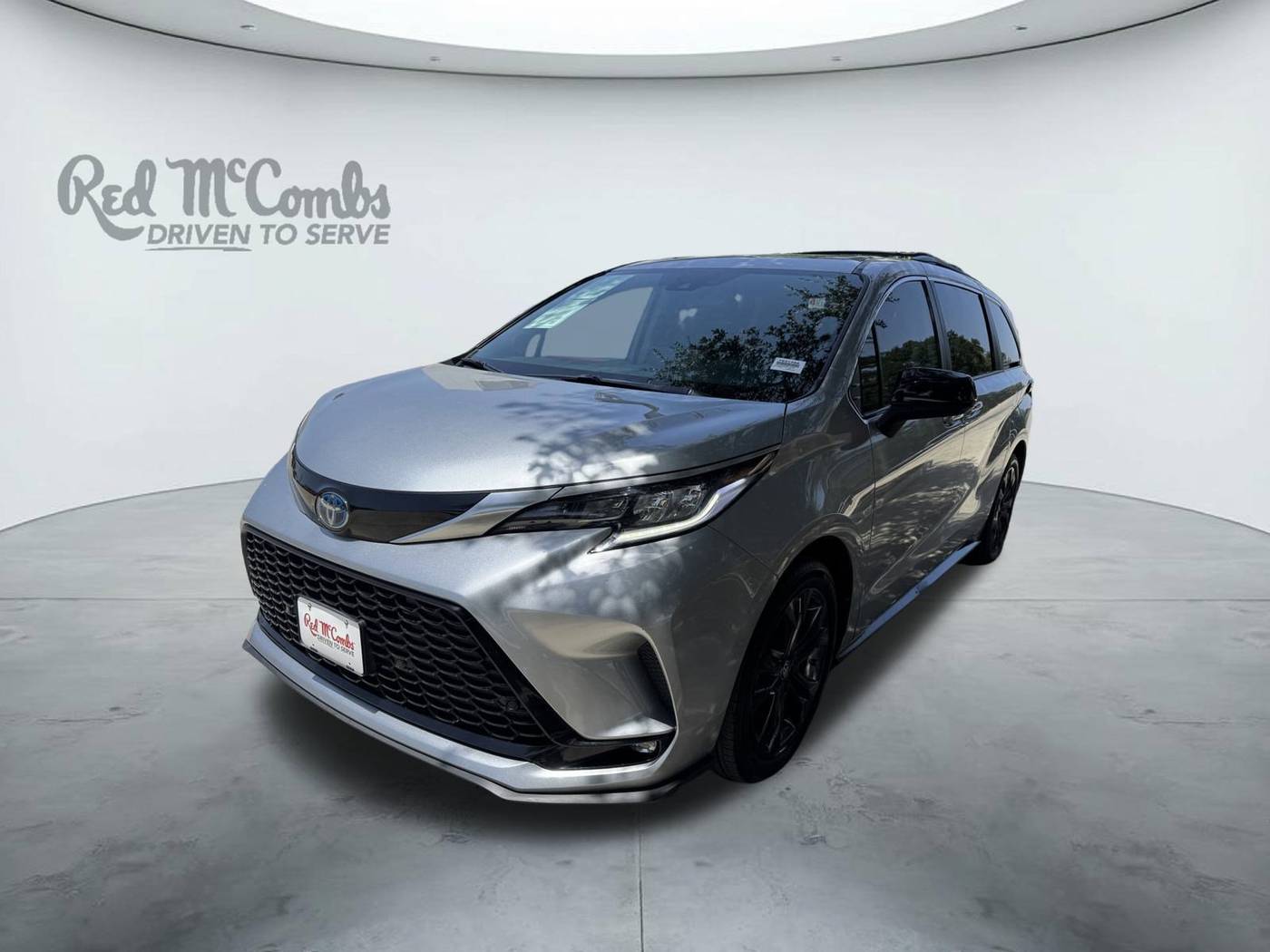 2023 Toyota Sienna XSE — Minivan — 41,891 mi — San Antonio, TX