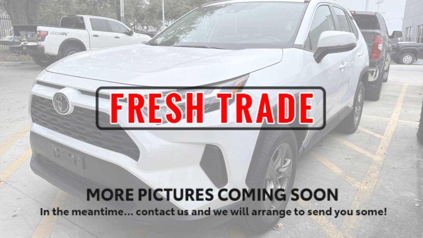 2024 Toyota RAV4 XLE — SUV — 18,697 mi — San Antonio, TX