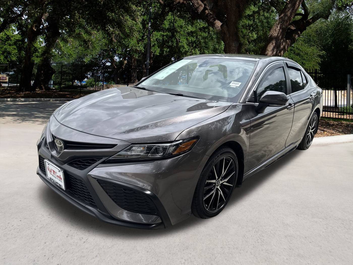 2023 Toyota Camry SE — Sedan — 27,134 mi — San Antonio, TX
