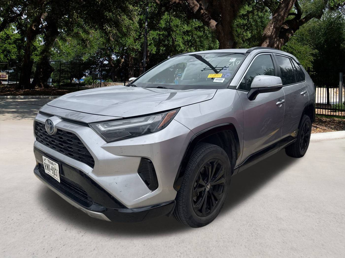 2022 Toyota RAV4 Hybrid SE — SUV — 70,308 mi — San Antonio, TX
