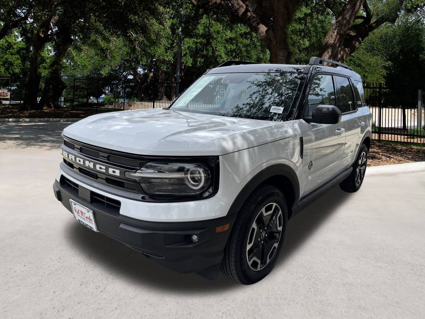 2024 Ford Bronco Sport Outer Banks — SUV — 4,045 mi — San Antonio, TX