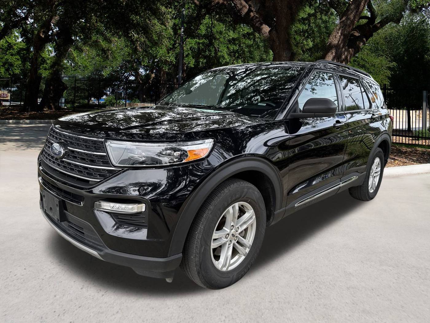 2023 Ford Explorer XLT — SUV — 61,135 mi — San Antonio, TX