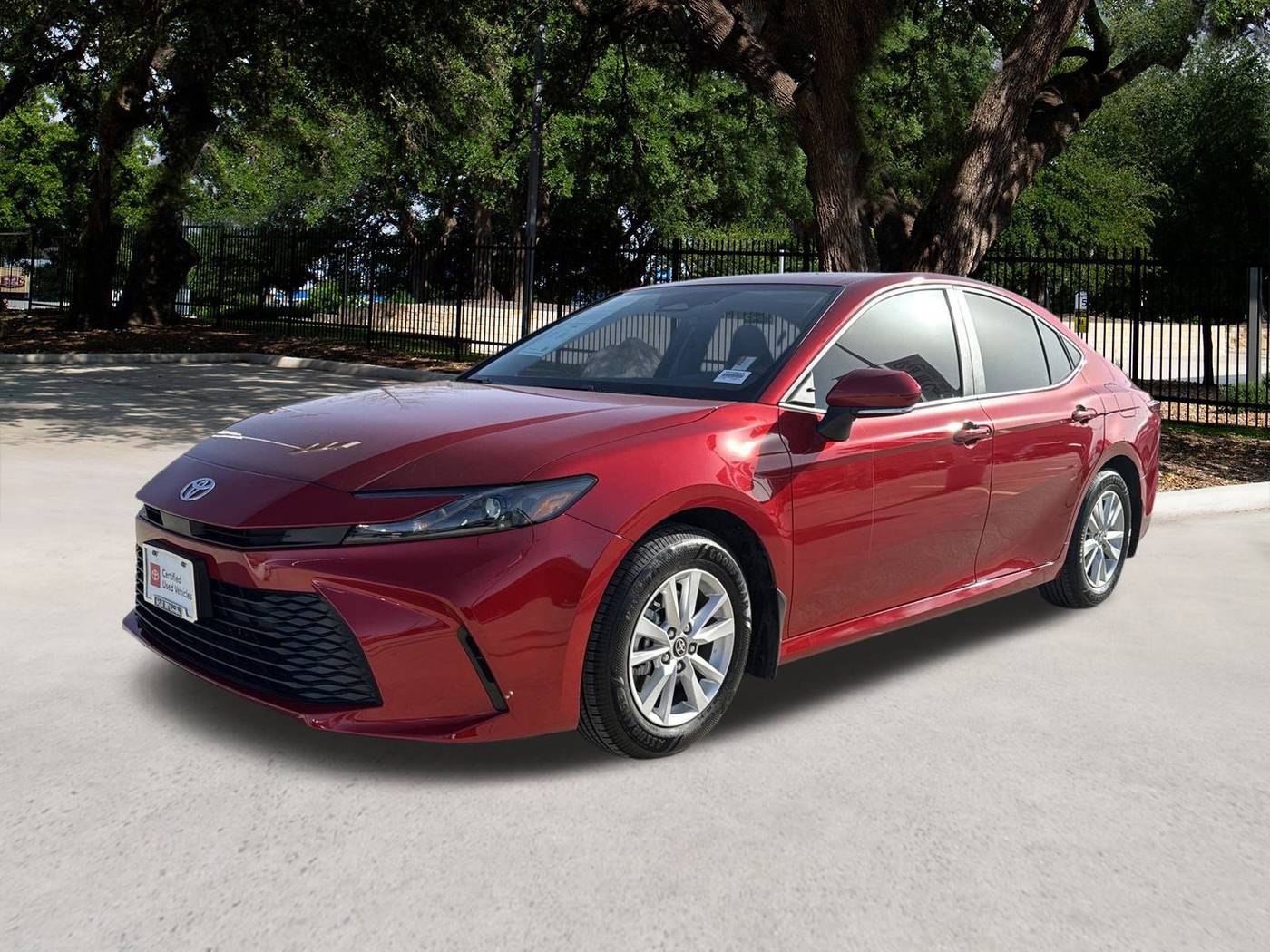 2025 Toyota Camry LE — Sedan — 5,225 mi — San Antonio, TX
