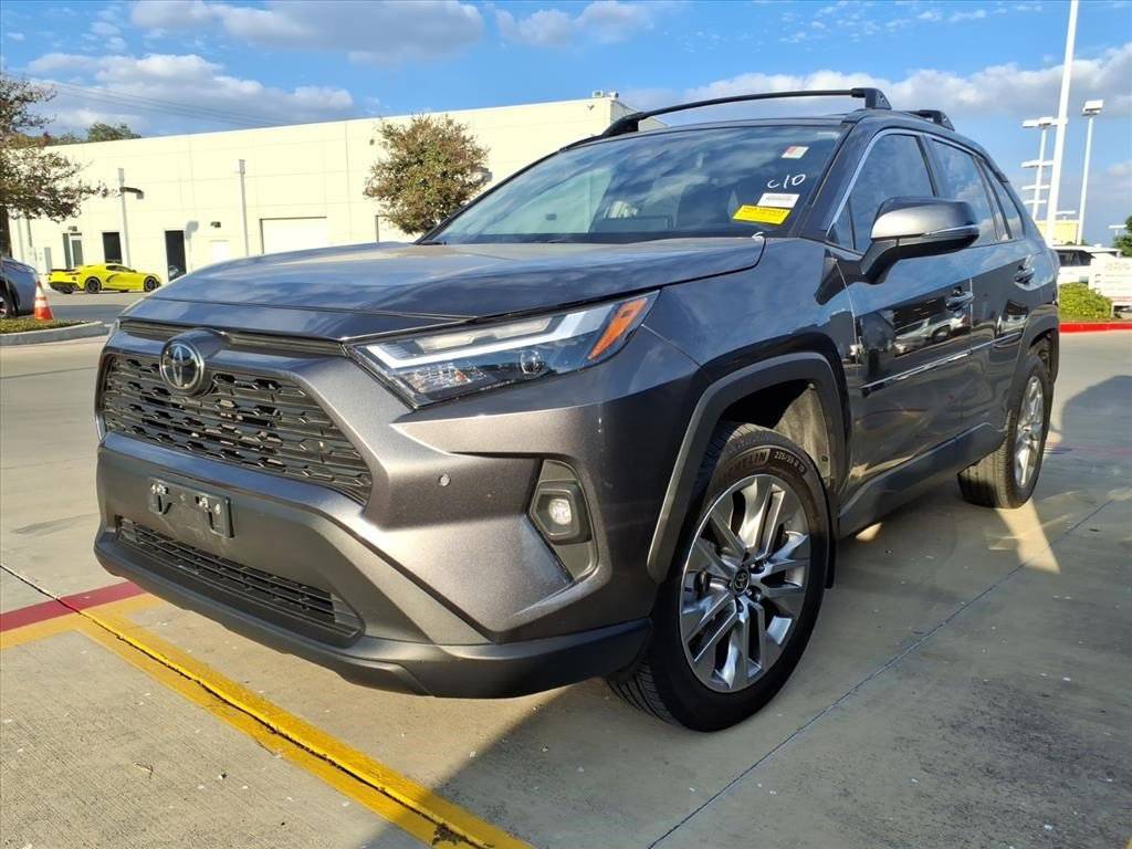 2023 Toyota RAV4 XLE Premium — SUV — 11,824 mi — San Antonio, TX