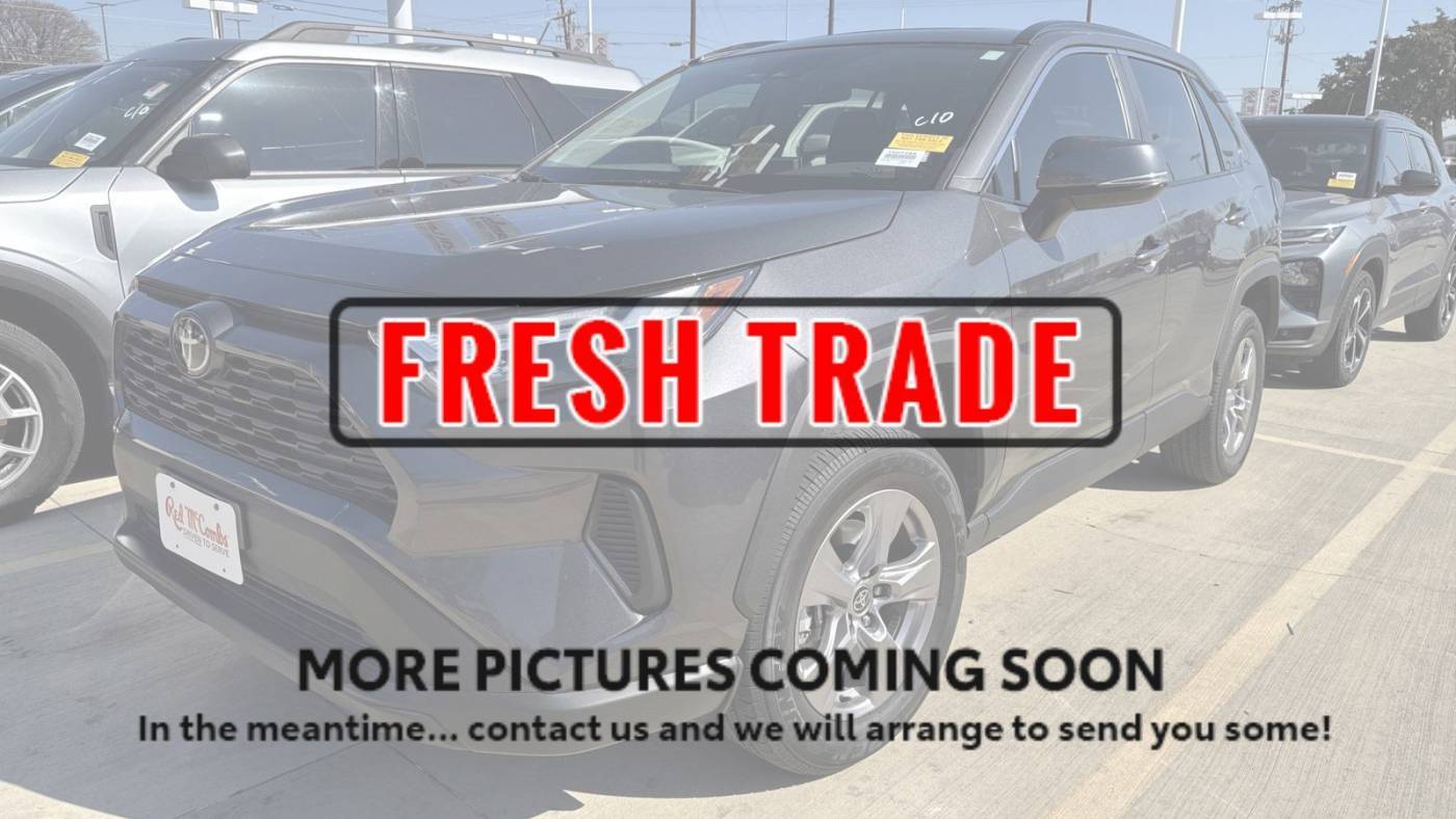 2022 Toyota RAV4 XLE — SUV — 11,411 mi — San Antonio, TX