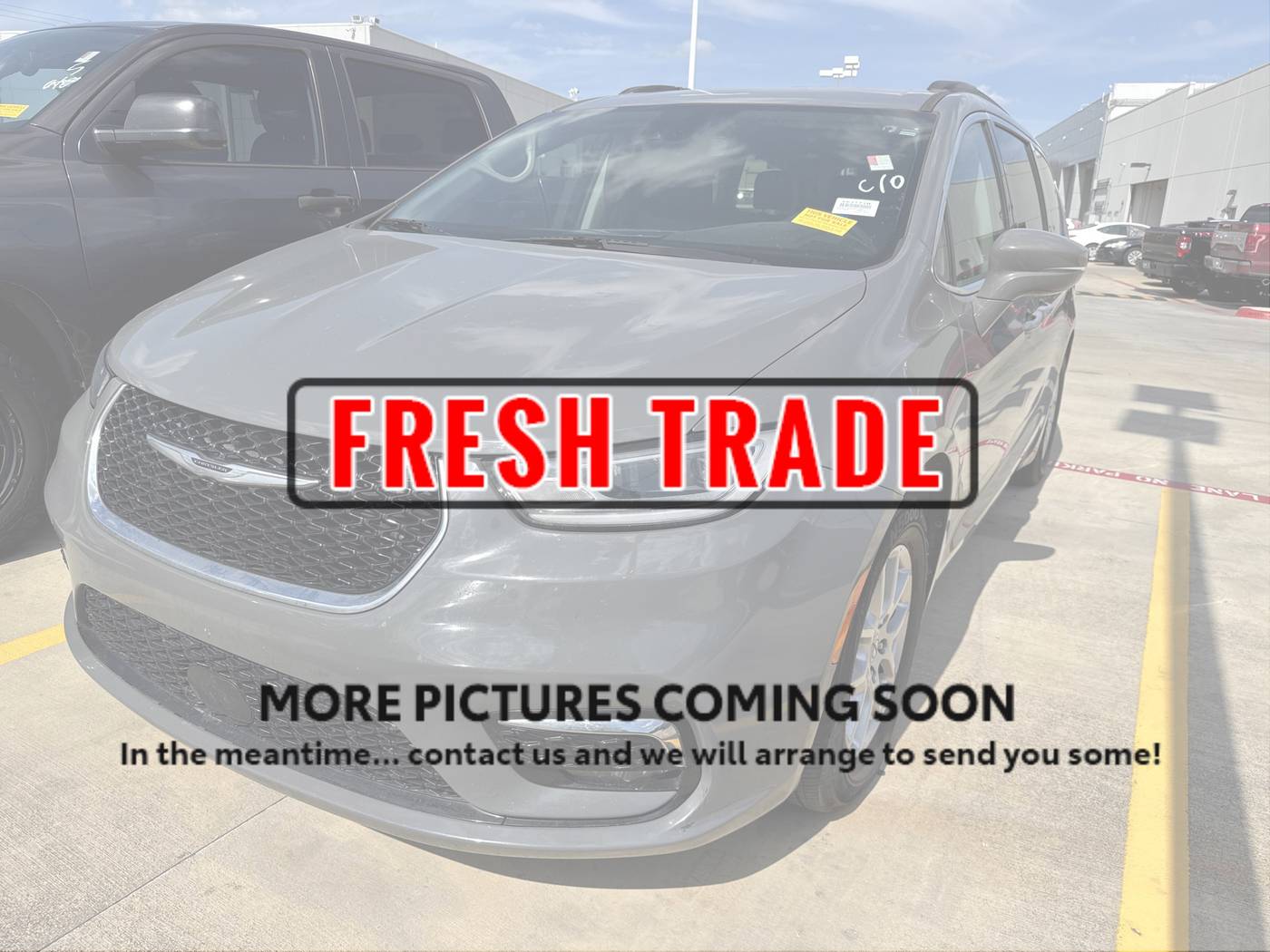 2022 Chrysler Pacifica Touring L — Minivan — 94,711 mi — San Antonio, TX