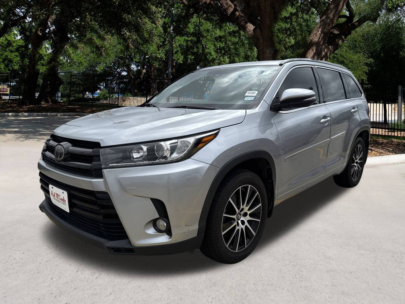 2018 Toyota Highlander SE V6 — SUV — 116,343 mi — San Antonio, TX