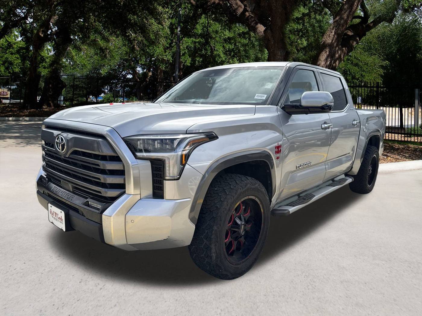 2023 Toyota Tundra Limited — Pickup Truck — 20,771 mi — San Antonio, TX
