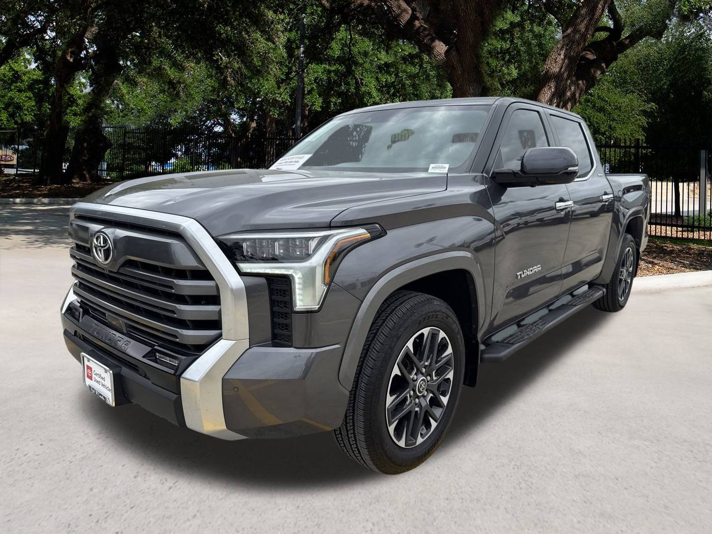 2024 Toyota Tundra Limited — Pickup Truck — 4,965 mi — San Antonio, TX