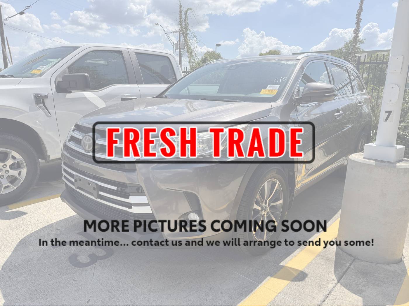 2017 Toyota Highlander XLE — SUV — 92,915 mi — San Antonio, TX