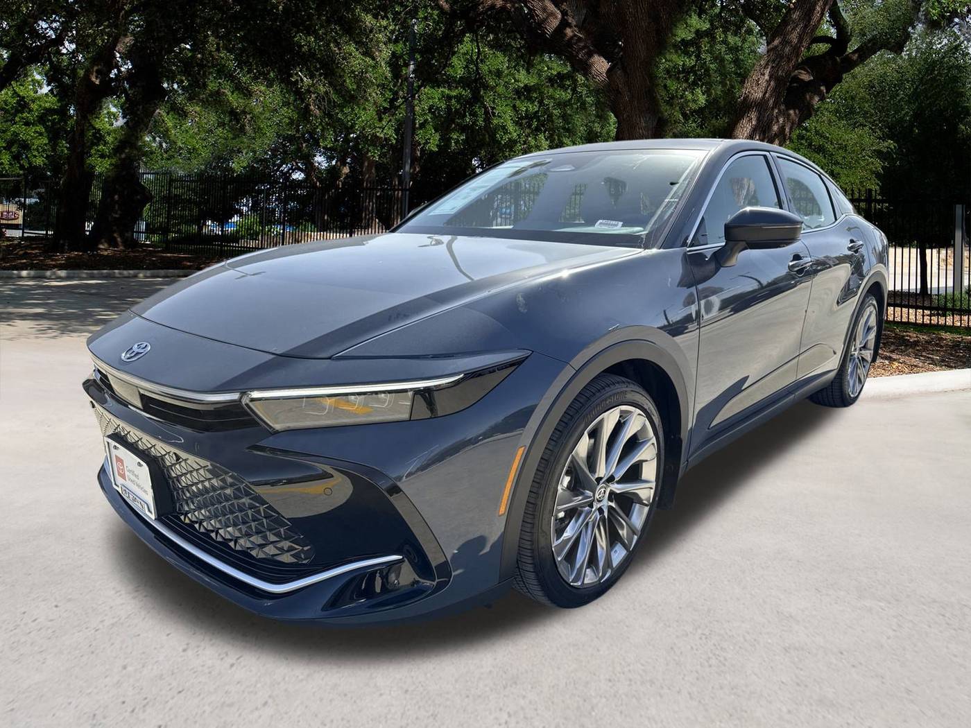 2025 Toyota Crown Limited — Sedan — 2,340 mi — San Antonio, TX