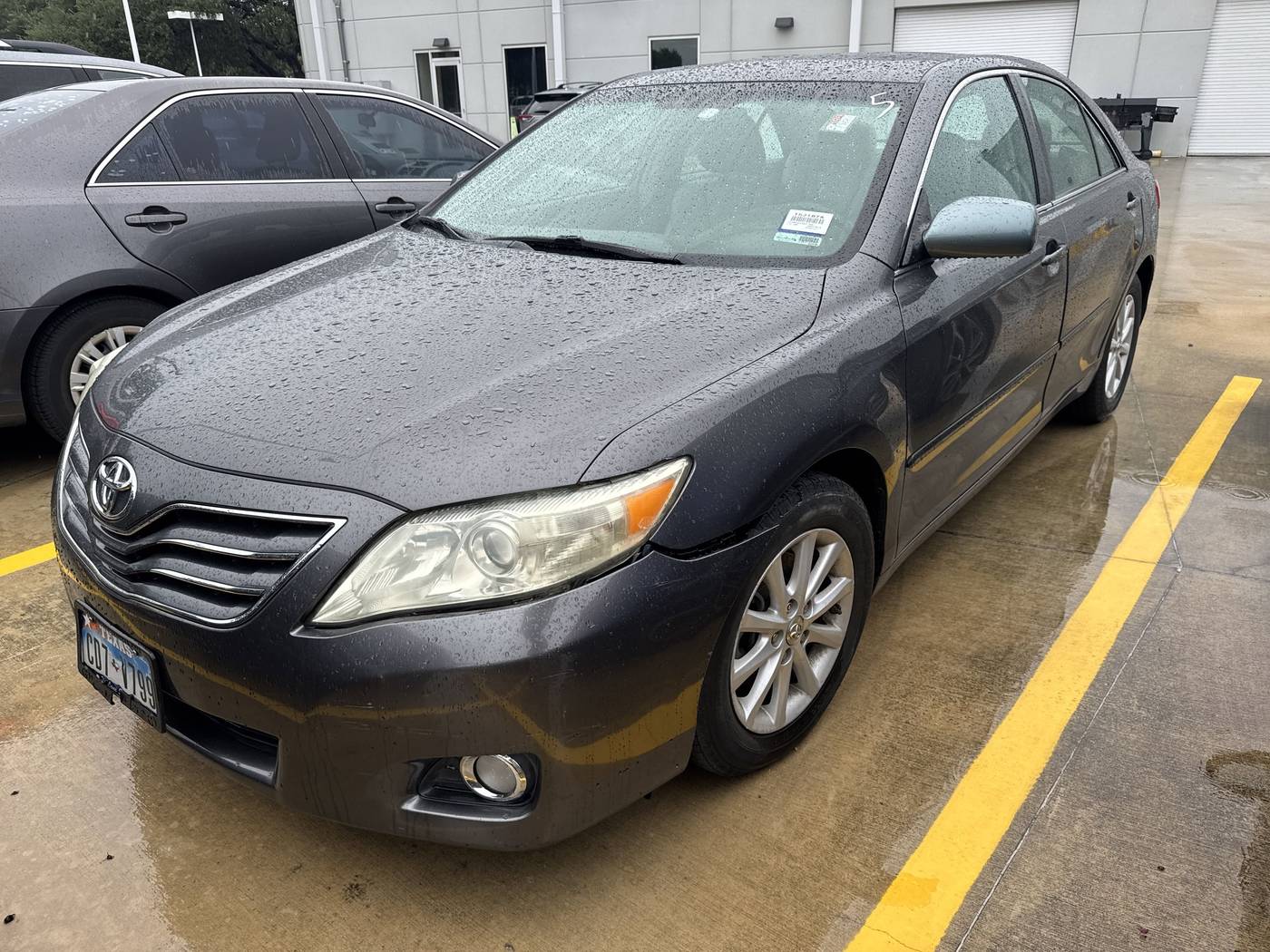 2011 Toyota Camry XLE — Sedan — 127,815 mi — San Antonio, TX