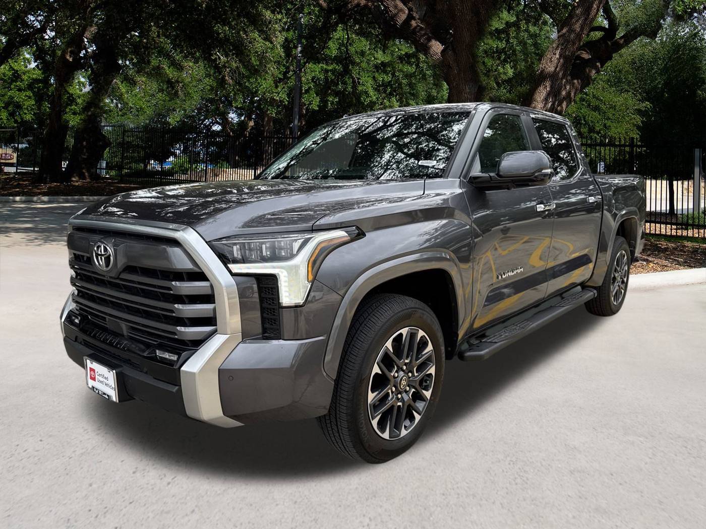 2025 Toyota Tundra Limited — Pickup Truck — 4,046 mi — San Antonio, TX