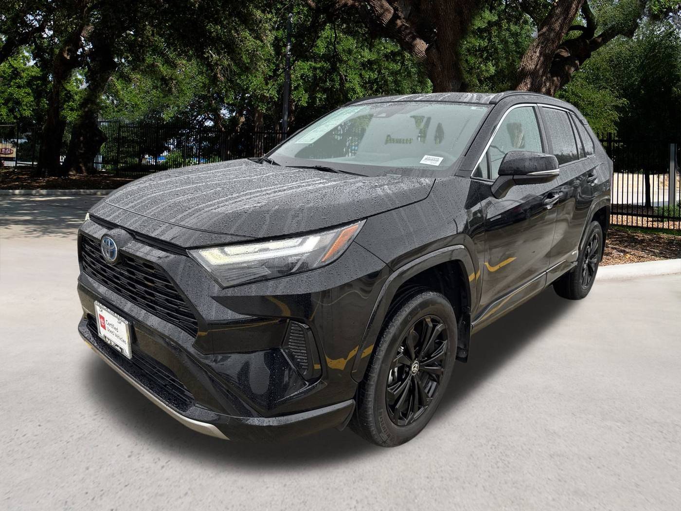 2022 Toyota RAV4 Hybrid SE — SUV — 28,597 mi — San Antonio, TX