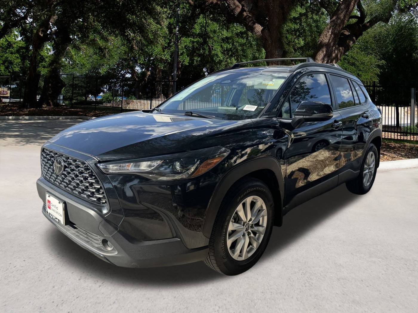 2023 Toyota Corolla Cross LE — SUV — 25,264 mi — San Antonio, TX