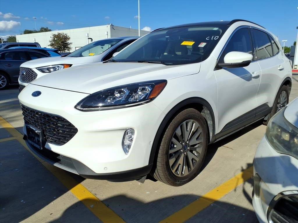 2020 Ford Escape Hybrid Titanium — SUV — 42,657 mi — San Antonio, TX