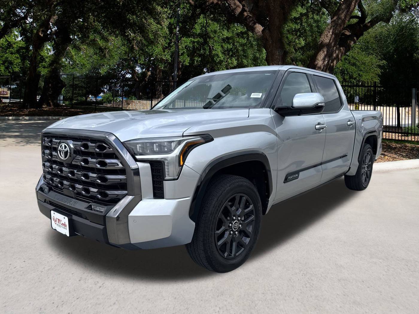 2023 Toyota Tundra Platinum — Pickup Truck — 41,017 mi — San Antonio, TX