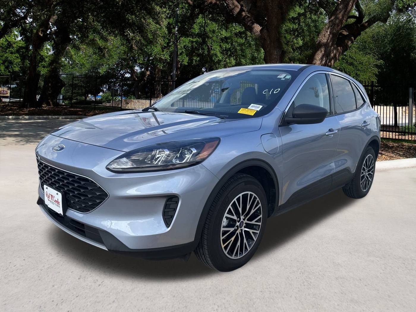 2022 Ford Escape SE Plug-In Hybrid — SUV — 9,840 mi — San Antonio, TX