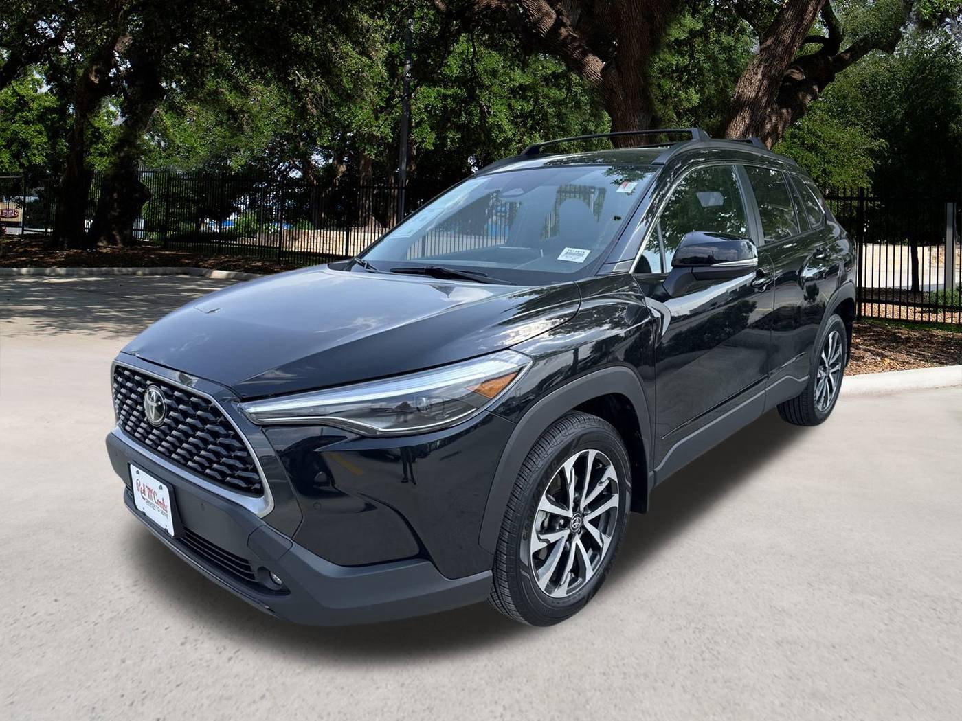 2024 Toyota Corolla Cross XLE — SUV — 2,816 mi — San Antonio, TX