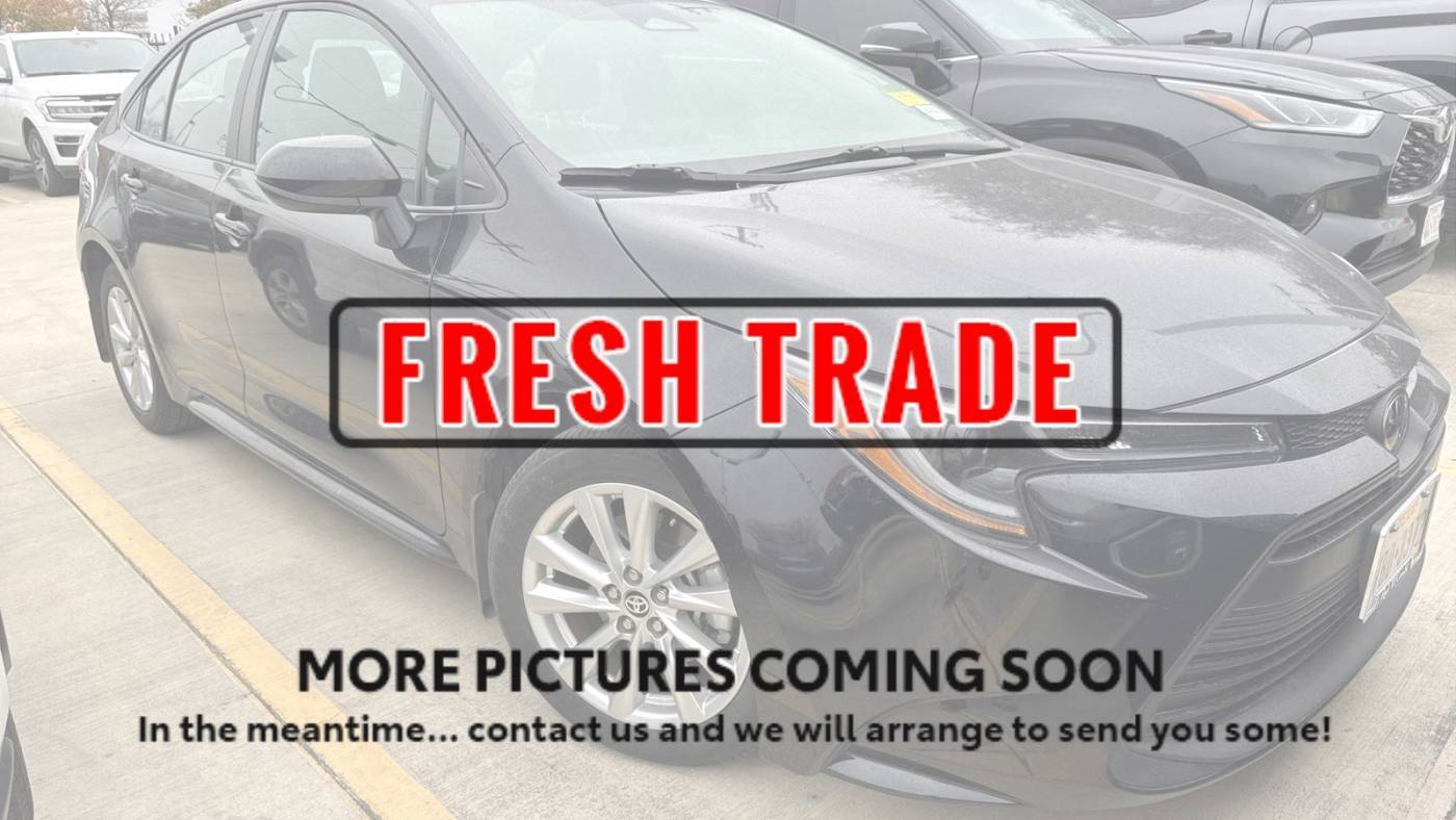 2023 Toyota Corolla LE — Sedan — 17,244 mi — San Antonio, TX