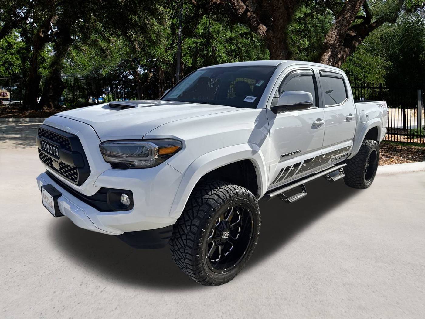 2022 Toyota Tacoma TRD Sport — Pickup Truck — 26,805 mi — San Antonio, TX