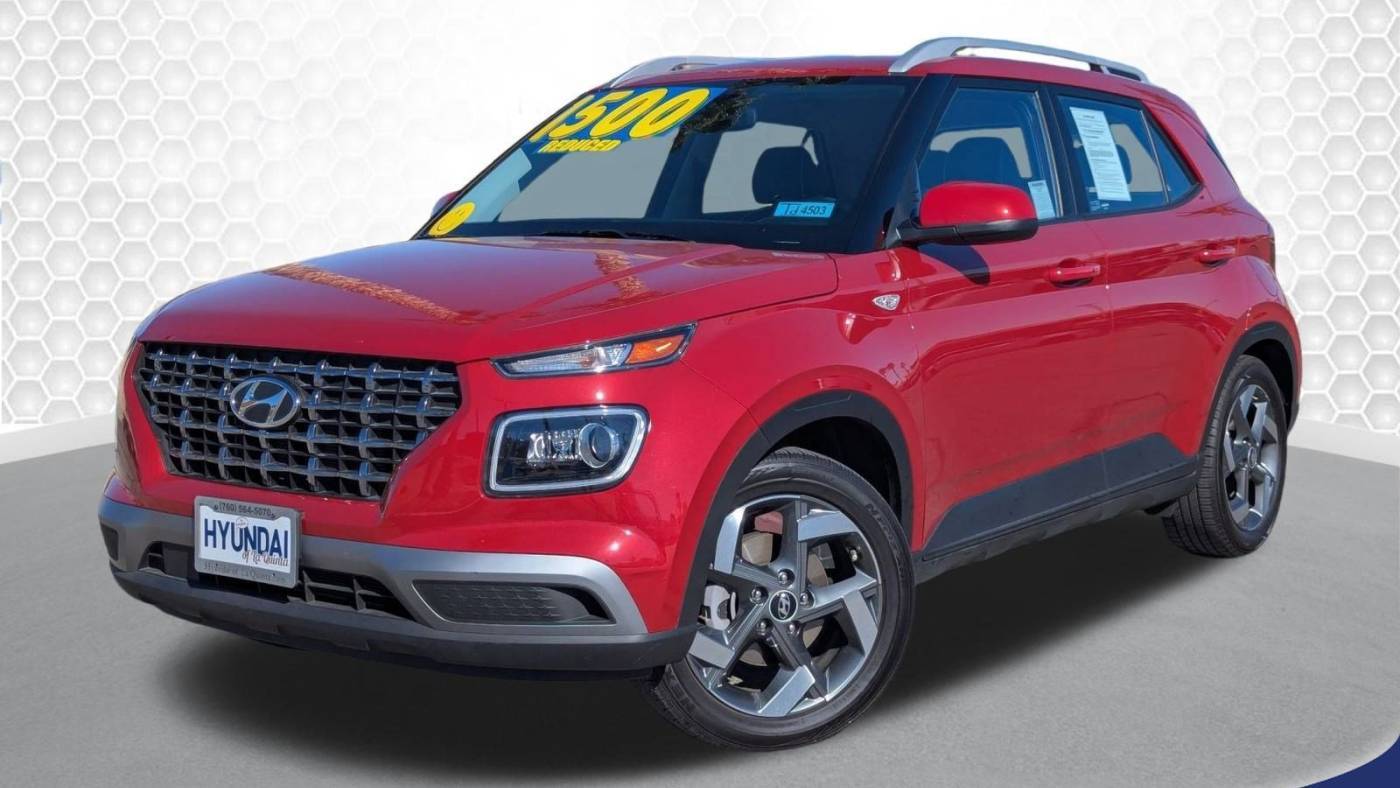 2022 Hyundai Venue Limited — SUV — 15,118 mi — La Quinta, CA