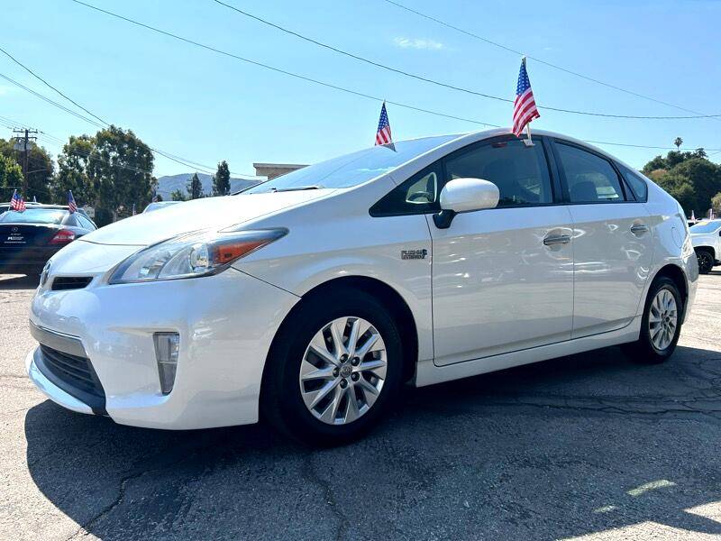 2014 Toyota Prius Advanced — Hatchback — 117,281 mi — Newhall, CA