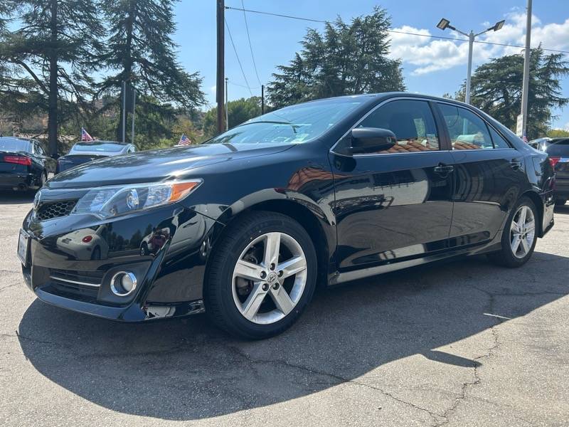 2014 Toyota Camry SE Sport — Sedan — 96,905 mi — Newhall, CA