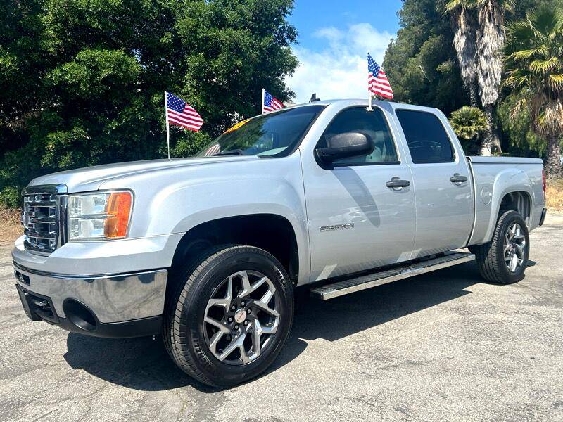 2011 GMC Sierra 1500 SLE — Pickup Truck — 143,061 mi — Newhall, CA