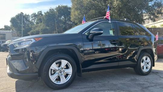 2019 Toyota RAV4 XLE — SUV — 26,054 mi — Newhall, CA