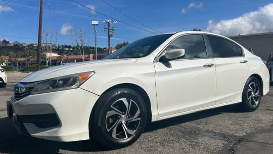 2017 Honda Accord LX — Sedan — 140,340 mi — Newhall, CA