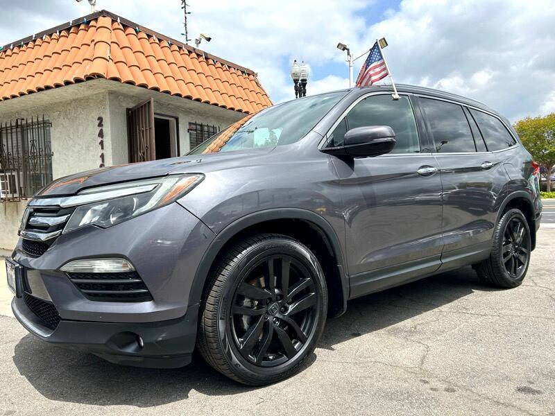 2017 Honda Pilot Touring — SUV — 138,956 mi — Newhall, CA