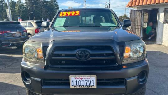 2010 Toyota Tacoma Base — Pickup Truck — 180,760 mi — Newhall, CA