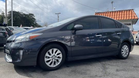 2015 Toyota Prius Advanced — Hatchback — 119,420 mi — Newhall, CA