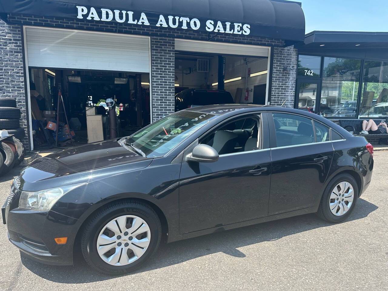 2012 Chevrolet Cruze LS — Sedan — 90,800 mi — Holbrook, MA
