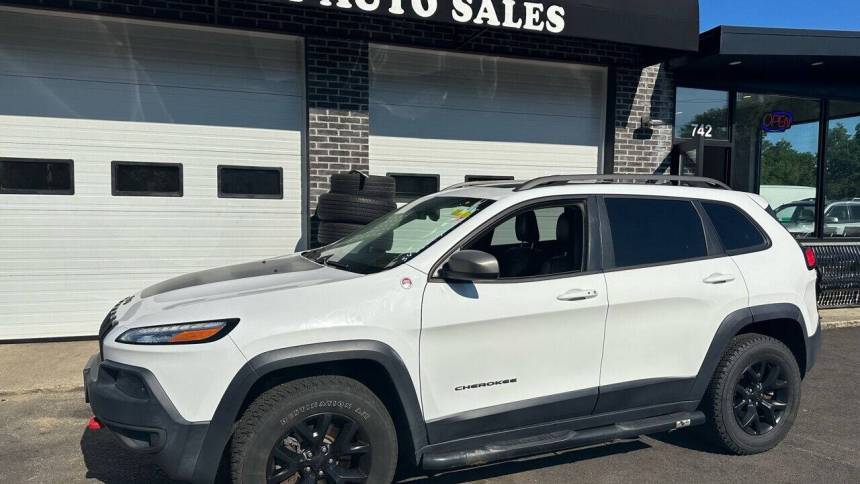 2016 Jeep Cherokee Trailhawk — SUV — 69,891 mi — Holbrook, MA