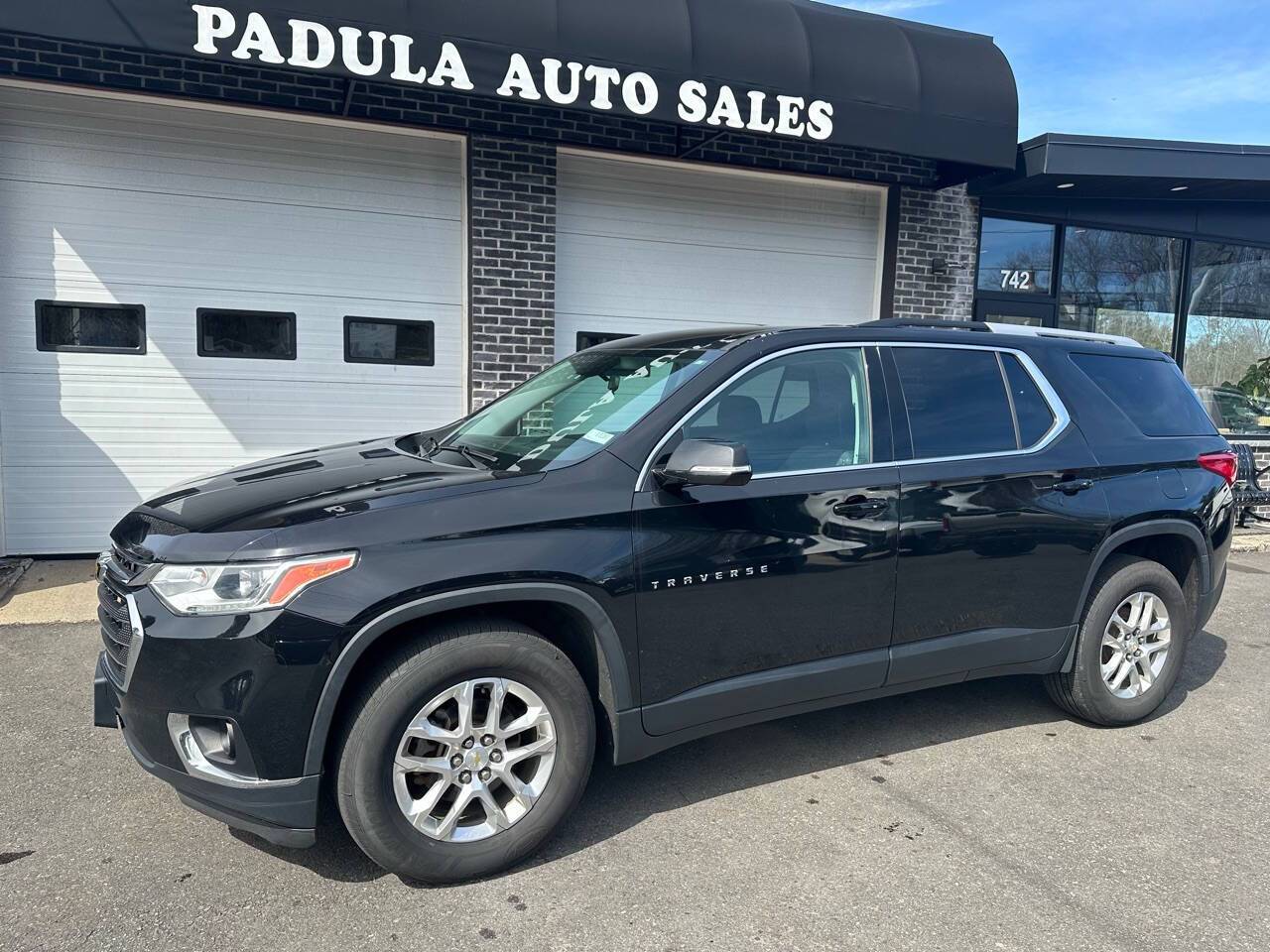 2018 Chevrolet Traverse LT Cloth — SUV — 102,485 mi — Holbrook, MA