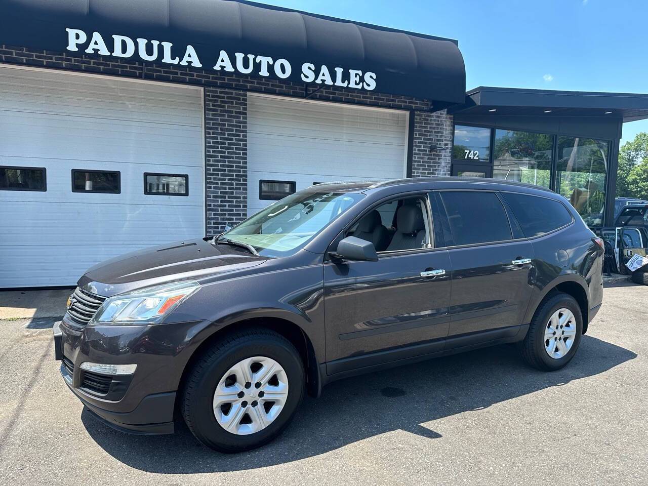 2016 Chevrolet Traverse LS — SUV — 98,320 mi — Holbrook, MA